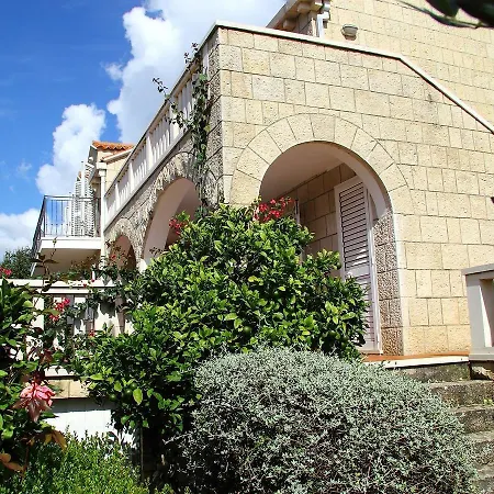 Villa Villa Boskovic *